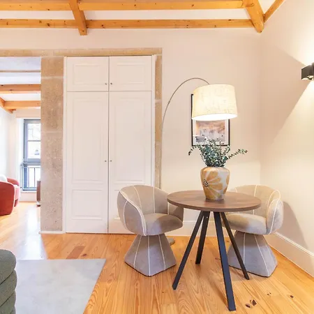 Flores Boutique By Lovelystay Porto