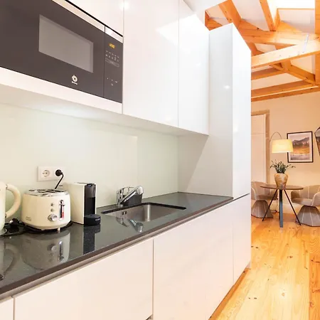 Flores Boutique By Lovelystay Appartement